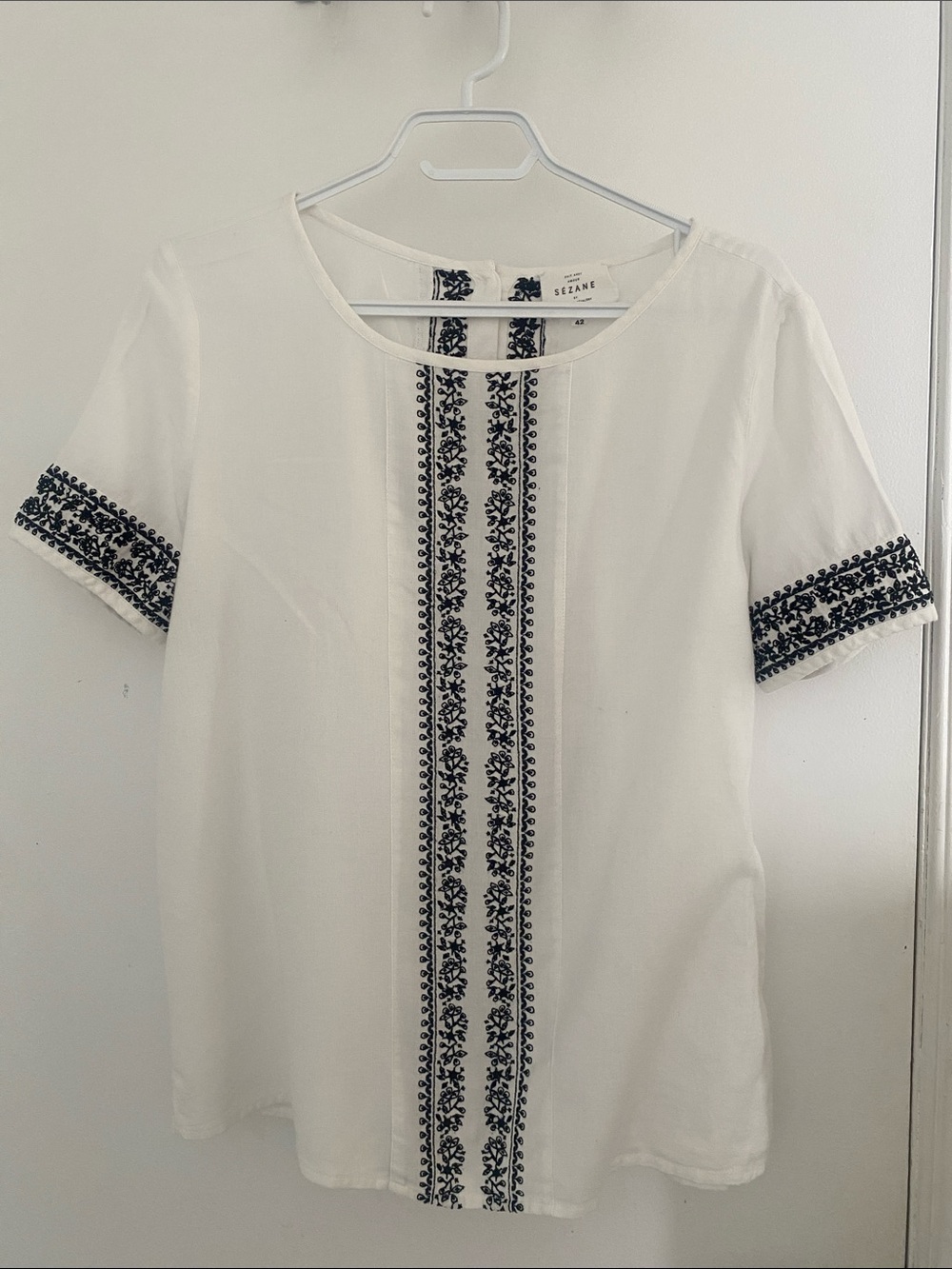 SÉZANE Short sleeved Cotton White Embroidered Short-Sleeve Blouse Size Medium
